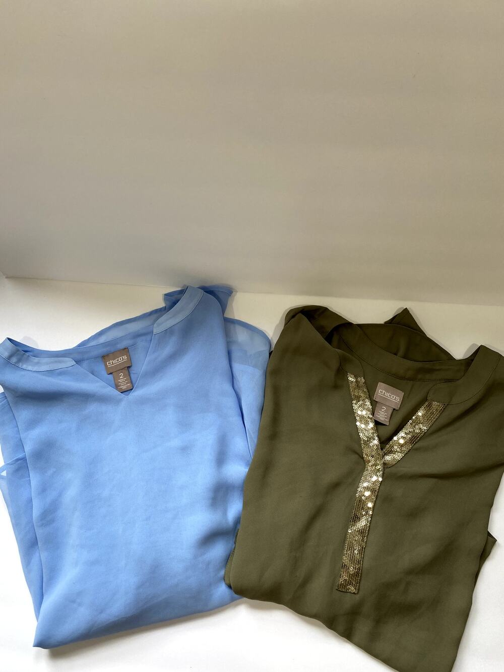 Chicos Womens Sz 2 Lot Of 2 Tops Shirts Tunics long Sleeve Polyester Blue Green